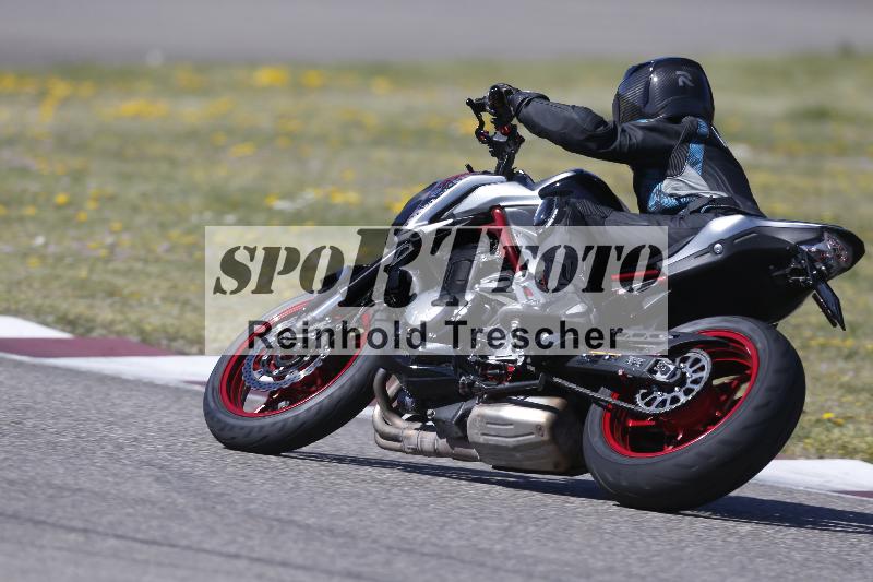 /05 07.04.2026 Cornu Master School ADR/Gruppe gruen/backside